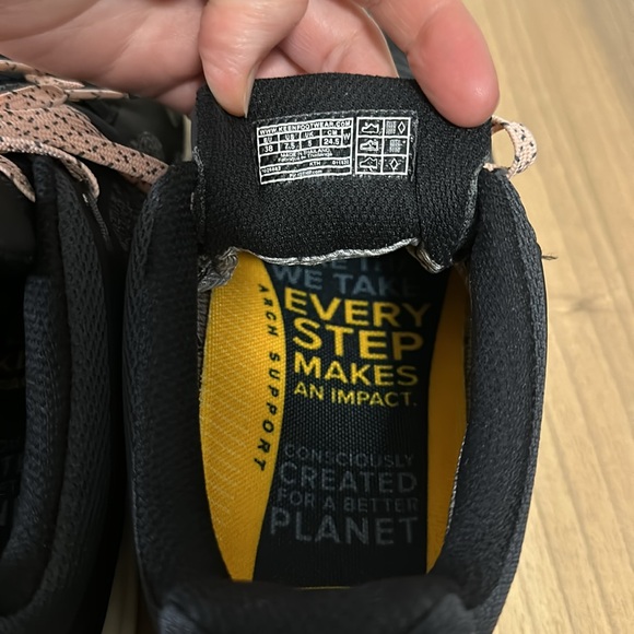 KEEN Women's Terradora Flex WP Hiking Shoes - Black/Peachy - Picture 9 of 10